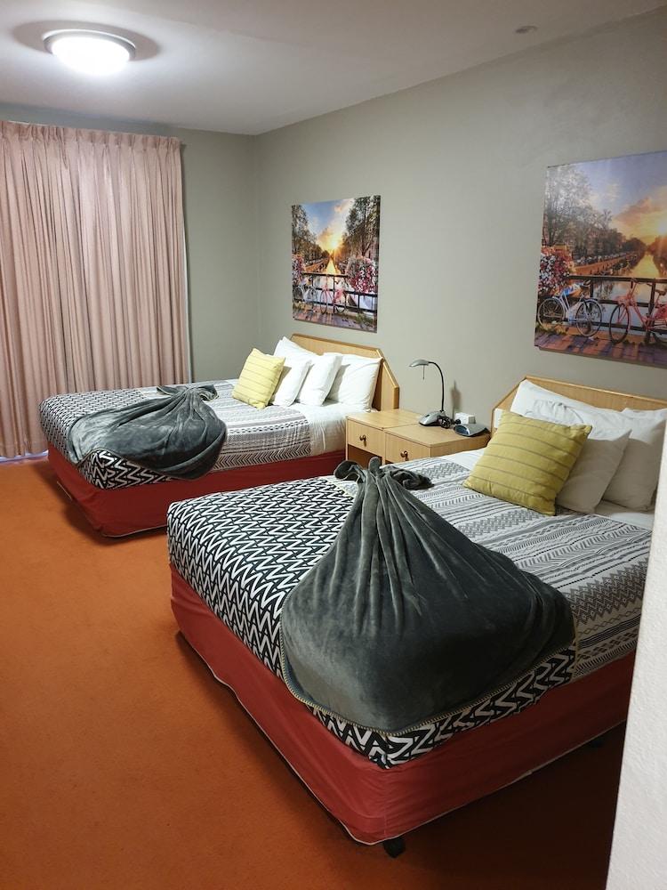 Motel Golden Age Motor 4*
